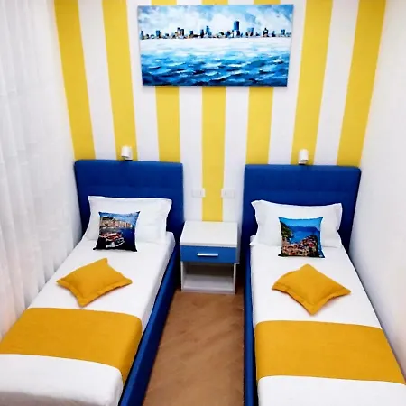 Elvi Affittacamere 4*