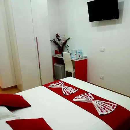 Konukevi Elvi 2*