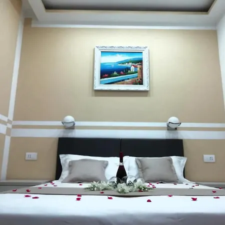 Elvi Konukevi La Spezia