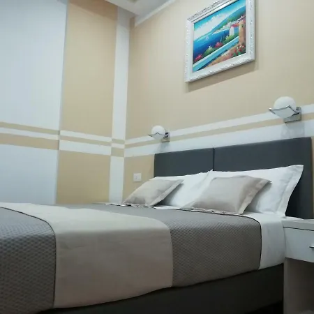 Elvi 4* Специя